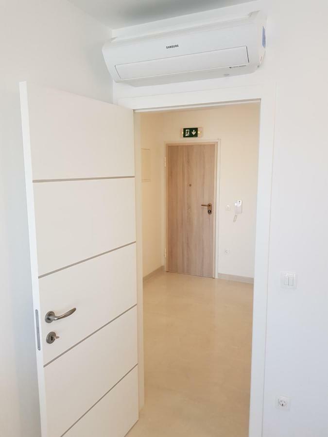 Apartmani Marella Donji Seget Exterior foto