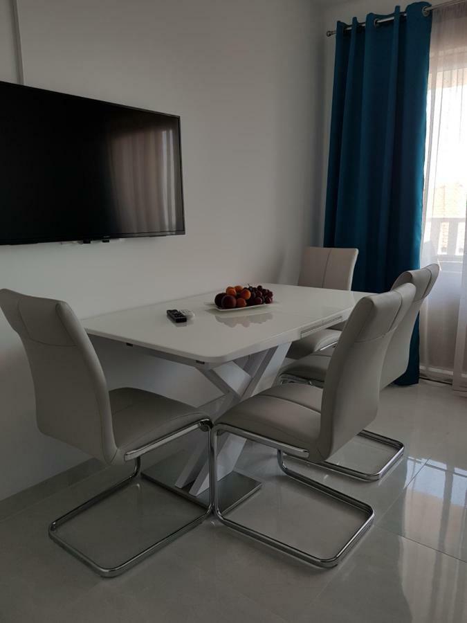 Apartmani Marella Donji Seget Exterior foto